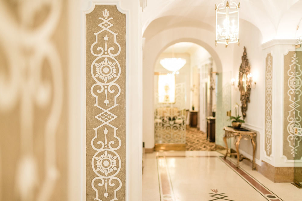 Classic Hotel Meranerhof Интерьер фото